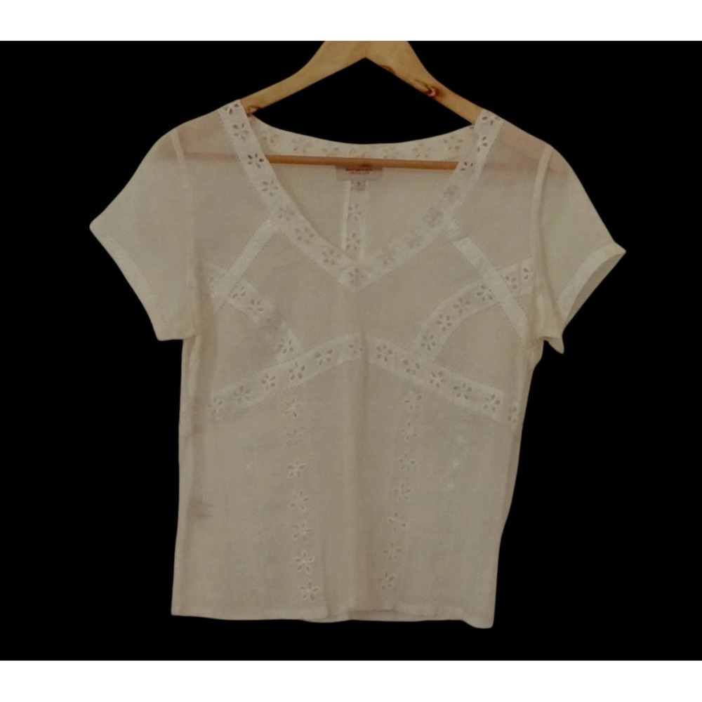 British India Traveller‎ White Eyelet Lace V Neck Short Sleeve Top Size 7